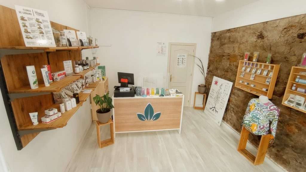 Compra CBD Barcelona 1 WhatsApp Image 2022 02 22 at 7.49.52 PM